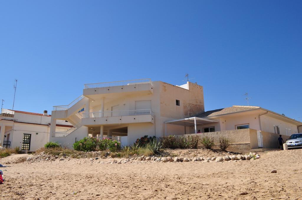 Ferienwohnung Sagittarius Mare Marina di Ragusa Exterior foto