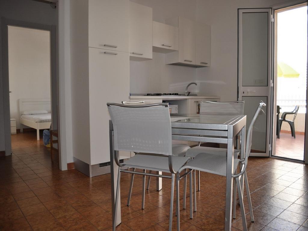 Ferienwohnung Sagittarius Mare Marina di Ragusa Zimmer foto